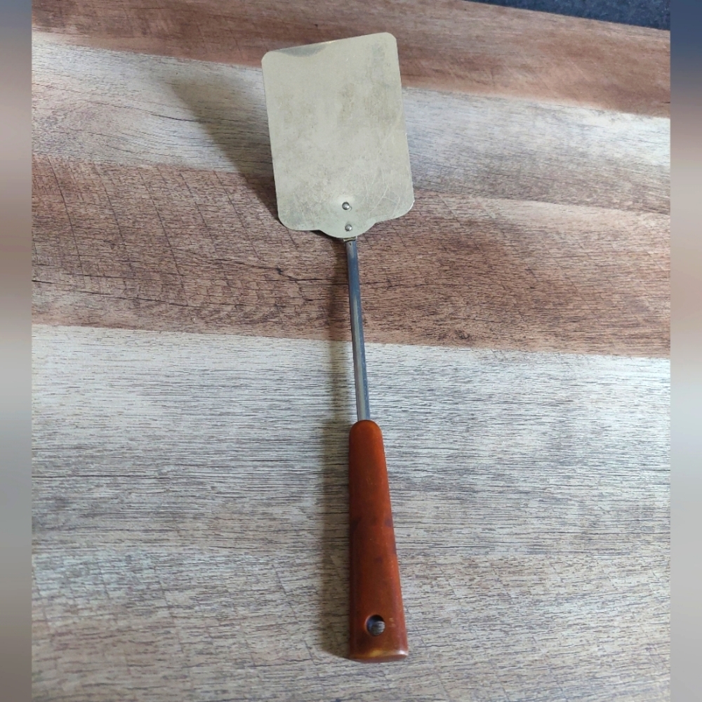 Stainless Steel Spatula Flipper Turner Brown Handle 12.5 Inch Long Made In USA